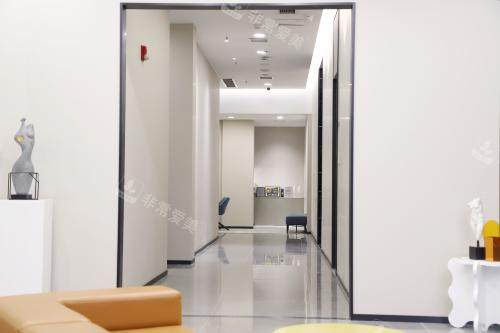 成都怡脂整形医院走廊环境 成都怡脂整形医院走廊环境