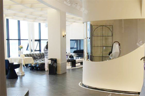 長(zhǎng)沙素妍醫(yī)療美容