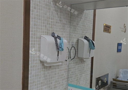 大连瑞和整形洗漱间环境