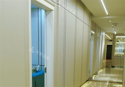 沈陽名流整形走廊一角 沈陽名流整形走廊一角