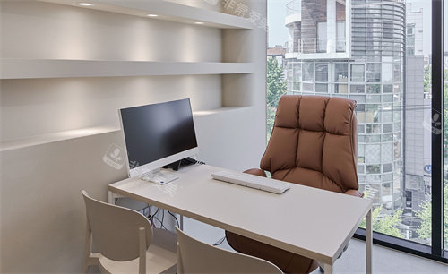 韓國Modenri皮膚科面診間 韓國Modenri皮膚科面診間