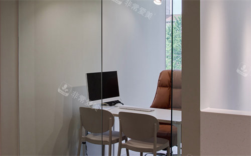 首爾半長(zhǎng)久紋繡哪家強(qiáng)？摩登麗Modenri SMP紋發(fā)，網(wǎng)友說(shuō)麻浦區(qū)地址排名榜人氣爆棚！