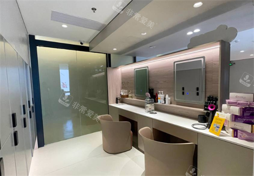 深圳佳颜医美洗漱区