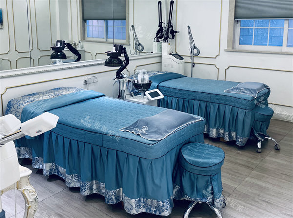 佛山东王荟医疗美容治疗室环境图