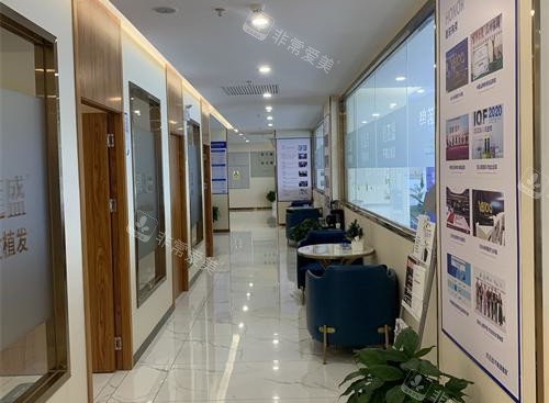 佛山碧莲盛植发走廊环境