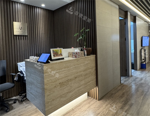 韓國Galleria凱麗雅皮膚科醫(yī)院大廳一覽圖