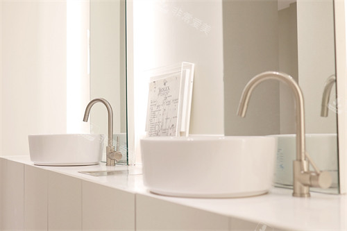 韩国Monster皮肤科盥洗室环境