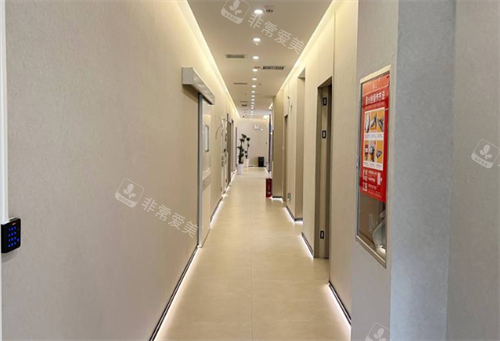 贵阳妮斯整形室内过道 贵阳妮斯整形室内过道