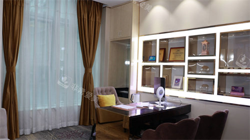 长沙亚韩医学美容医院面诊室