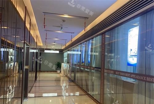 四川成都佰视佳眼科走廊