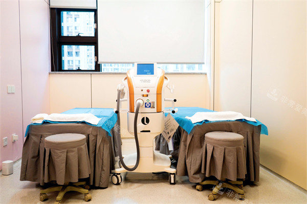 成都亨特整形治疗室环境图 成都亨特整形治疗室环境图