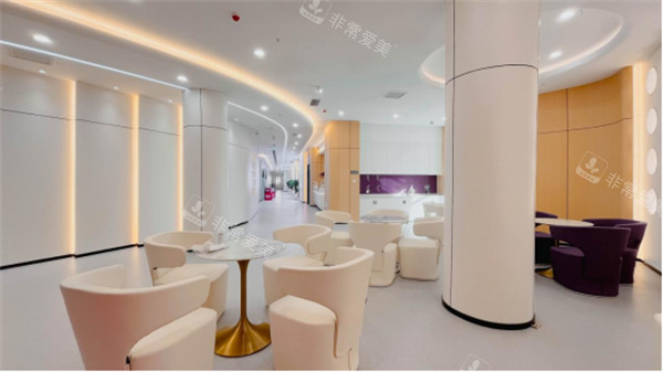 昆明杰西艾整形外科等候区