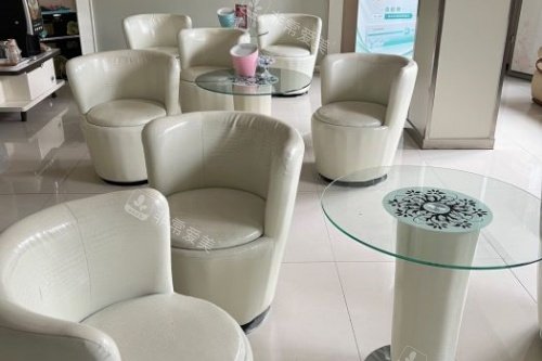 乌鲁木齐王共礼整形休息室