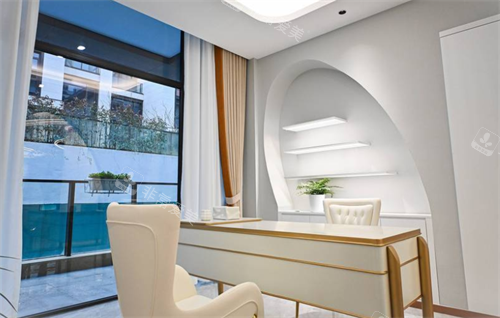 杭州虎山林畔医疗美容...