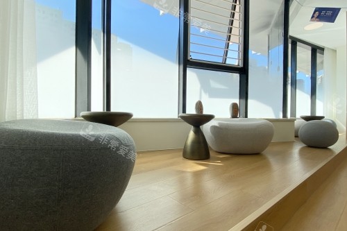 北京禾美嘉医疗美容医院二层休息区 