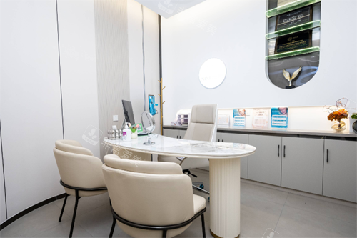 东莞熹熹医美面诊室