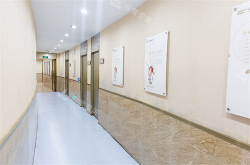 深圳鹏程医疗美容走廊环境