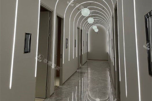杭州艺星整形内部过道环境示意图