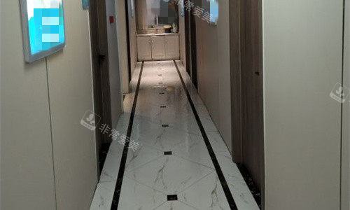 长沙梵童医疗美容走廊图