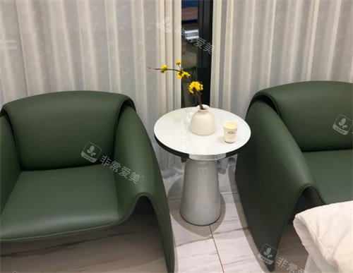 淄博丽美整形等待区