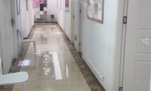 东莞壹加壹整形走廊图