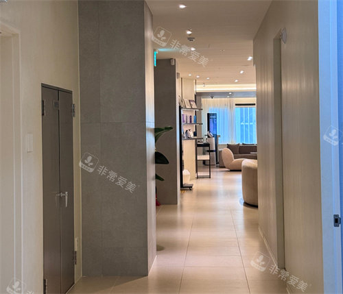 goldj皮膚科走廊圖片