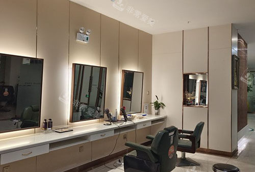 合肥青穗植發(fā)形象管理區(qū)