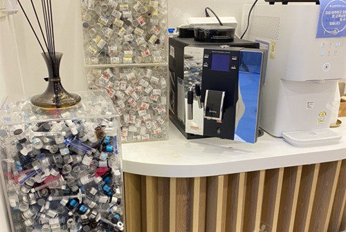 韩国Dayone皮肤科内部一角