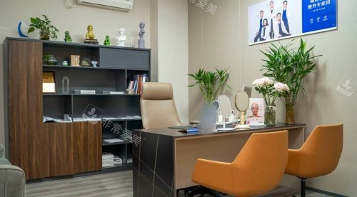 成都美容整形醫(yī)院私密?？泼嬖\室示意圖