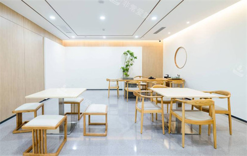 成都雍禾植发等候区