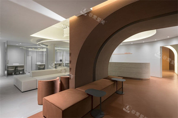 韓國DAYBEAU皮膚科弘大店內部環(huán)境