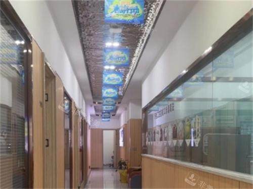 长沙牙祖口腔医院走廊