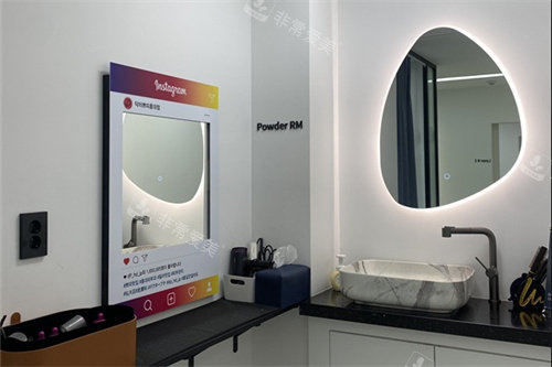 韩国朵戈芙蒂皮肤科弘大店盥洗