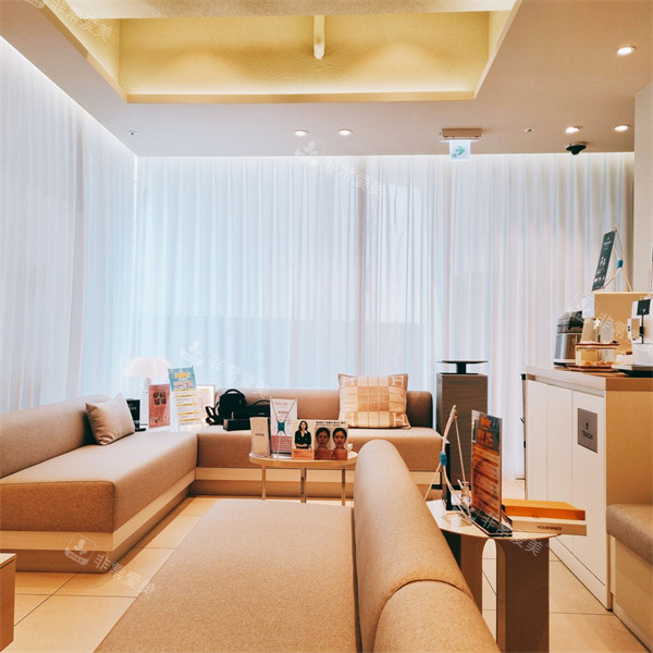 韩国圣水newlline皮肤科等候区环境图