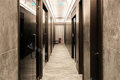 韓國清潭婦科醫(yī)院走廊 韓國清潭婦科醫(yī)院走廊