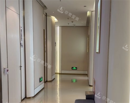 南京美莱整形诊疗室外走廊