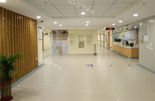 沧州爱尔眼科医院侧厅环境