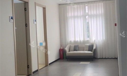 绵阳朗睿整形诊室门口