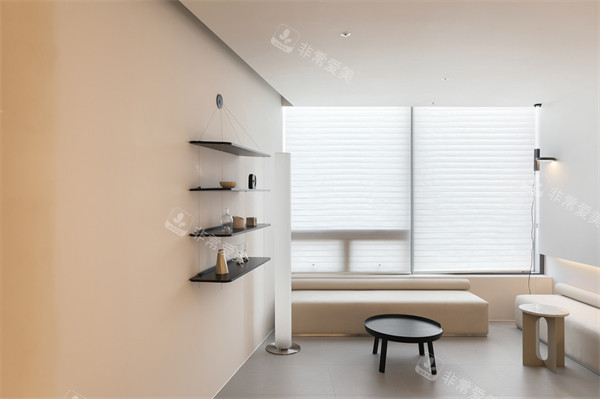 韓國弘大凱特皮膚科等待區(qū)