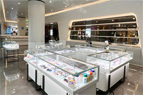 济南普瑞眼科医院展示柜