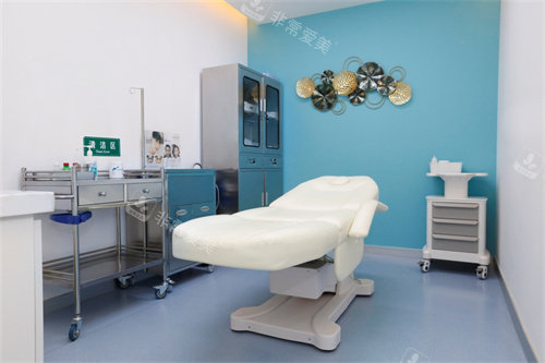 北京童颜塑美医疗美容诊所治疗室 北京童颜塑美医疗美容诊所治疗室