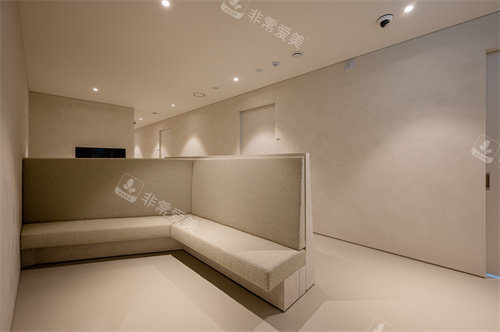 韩国弘大罗薇皮肤科休息区环境