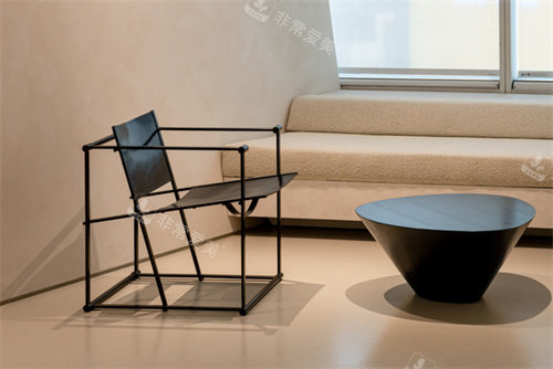 韩国弘大罗薇皮肤科等候区