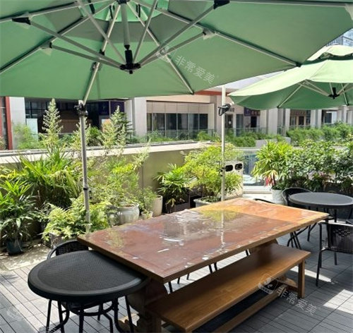 武汉星爱医疗美容医院休闲区