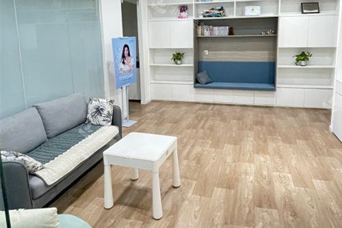 武汉徐波口腔候诊区