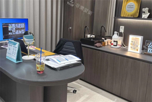 韓國Doctors皮膚科醫(yī)院面談室