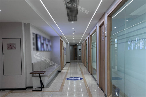 宁波象山丹城口腔医院走廊环境