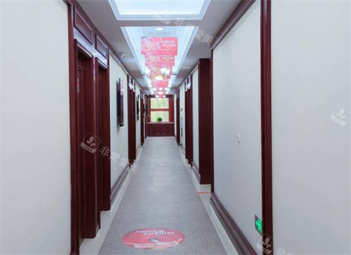 济南华韩医疗美容医院走廊