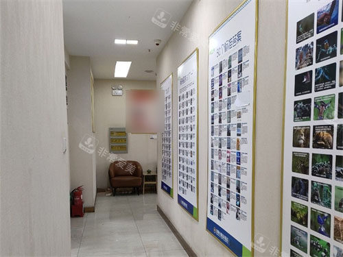 太原众植齿科医院总院走廊