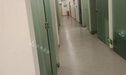 广州军美整形走廊图